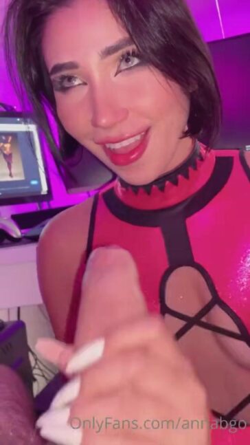 annabgo cosplay pov blowjob onlyfans video leaked pgdbnm 364x647 1