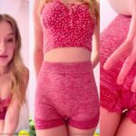 diddly asmr cameltoe pussy rubbing video leaked 1024x686 1 1