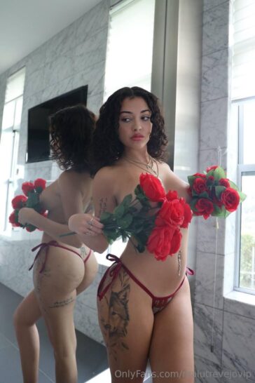 malu trevejo nude topless roses onlyfans set leaked yutxoy 364x546 1