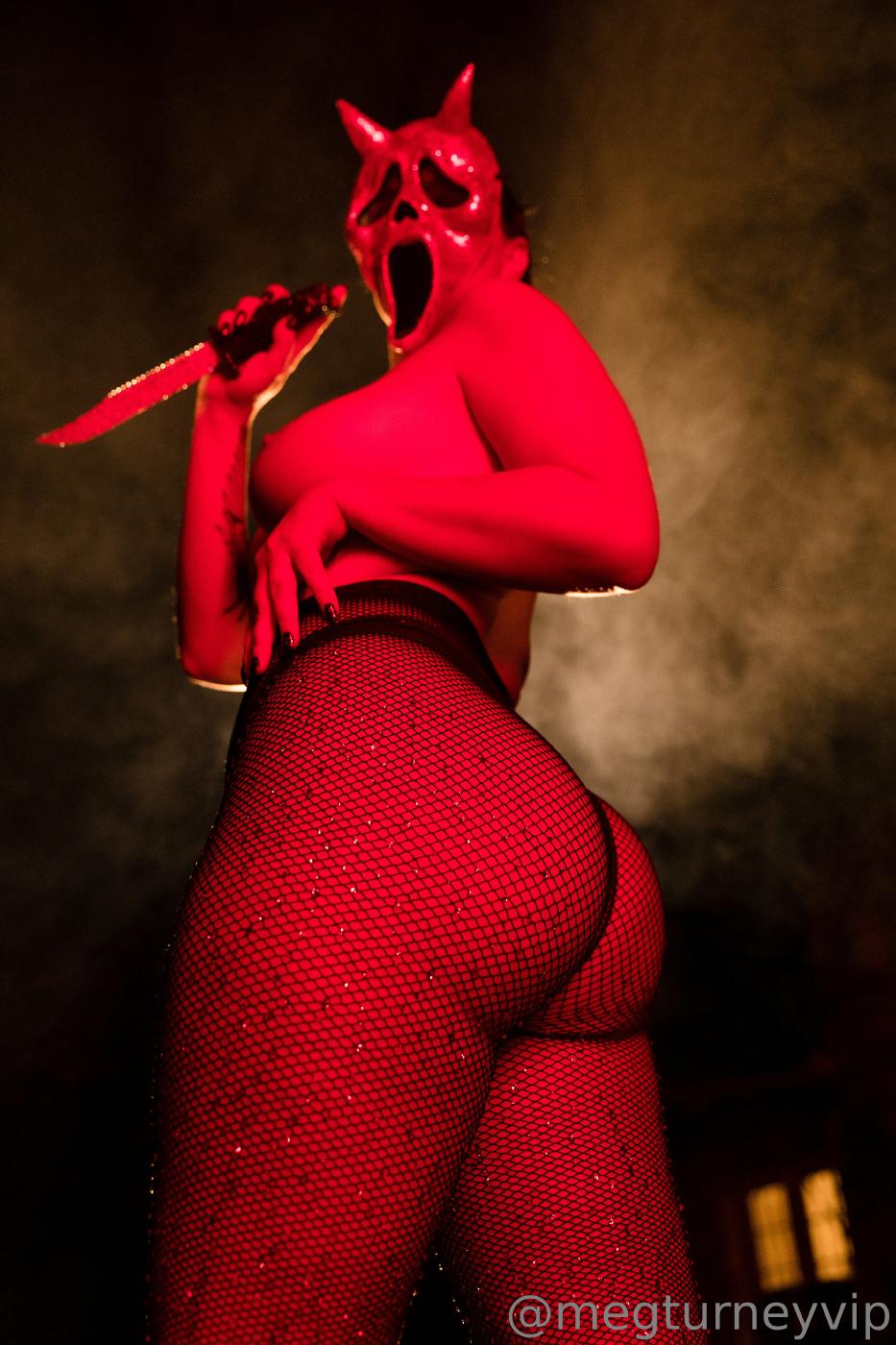 meg turney nude ghostface cosplay onlyfans set leaked hcaetk